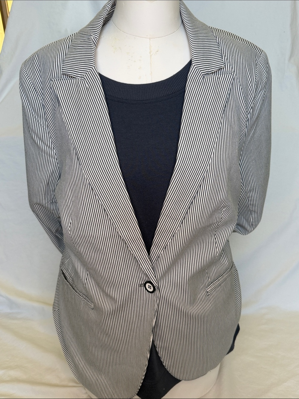 Grace Navy & White Pinstriped Cropped Blazer NWT